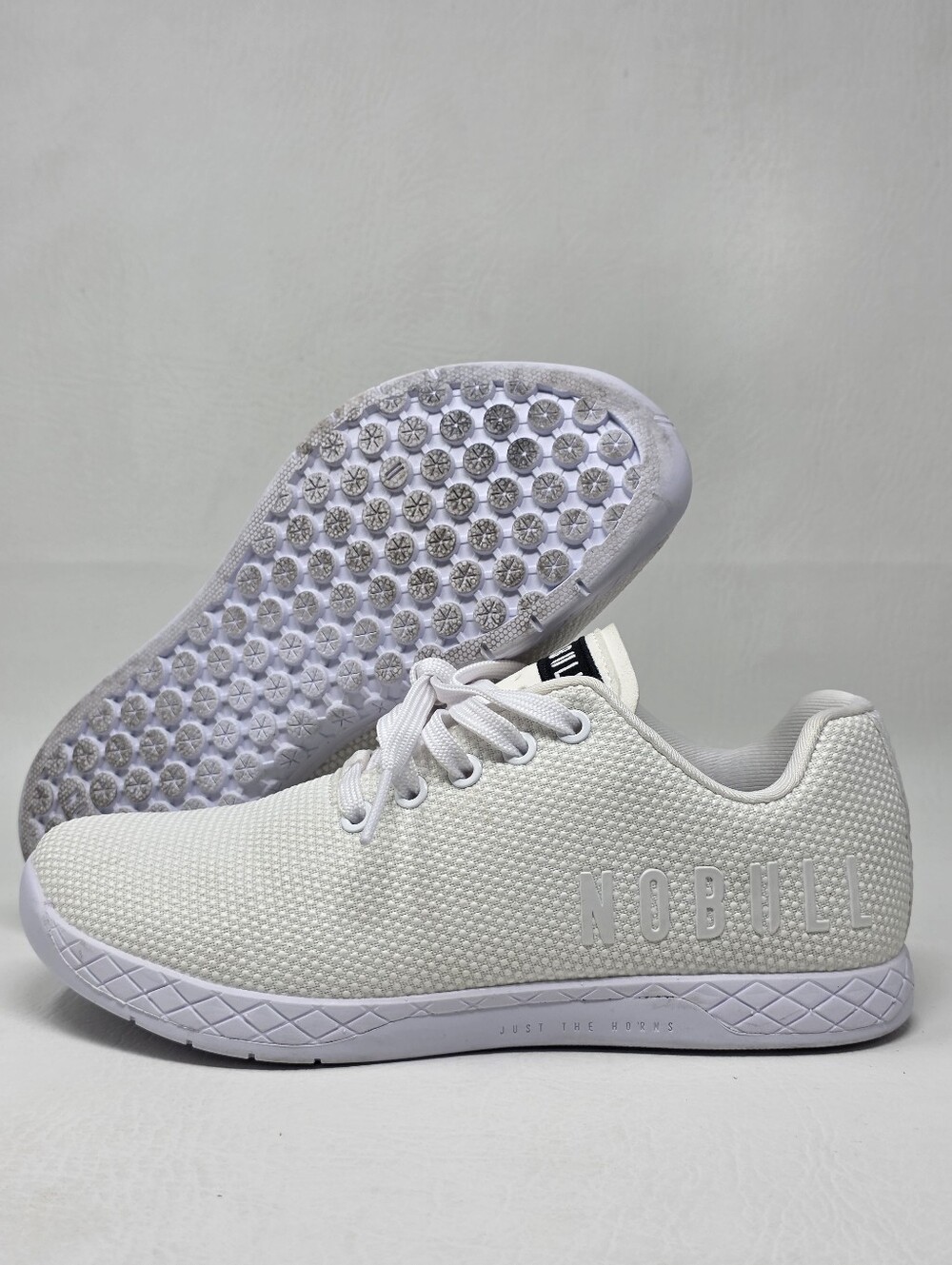 NOBULL Outwork Trainers Shoes White Super Fabric Womens Size 8.5 Pre-owned